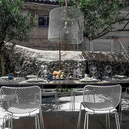 Anime A Sud - Residenza Hortus Modica